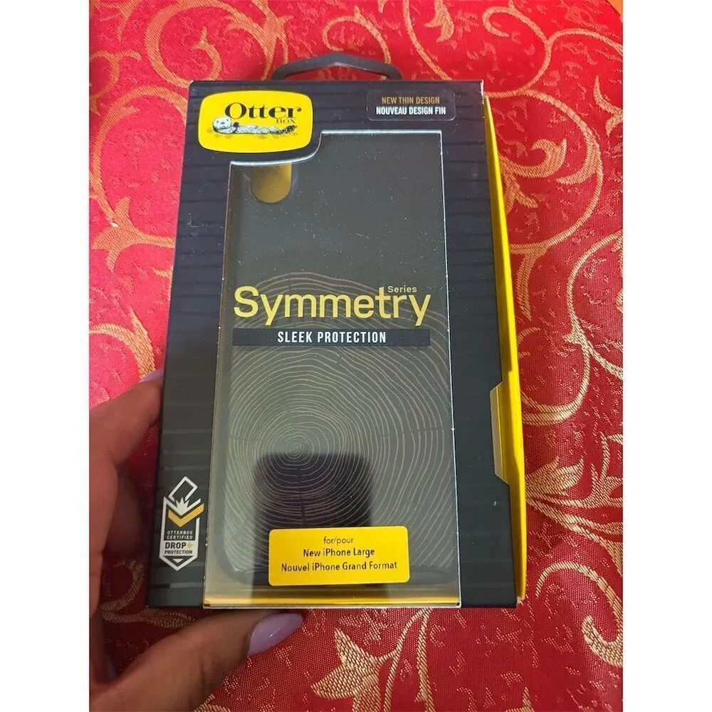 OtterBox Symmetry Series Black Case for iPhone XS Max